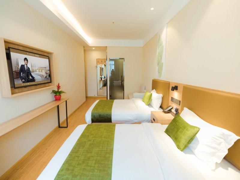 Greentree Inn Shanghai Huangxing Park Subway Station Express Hotel Экстерьер фото