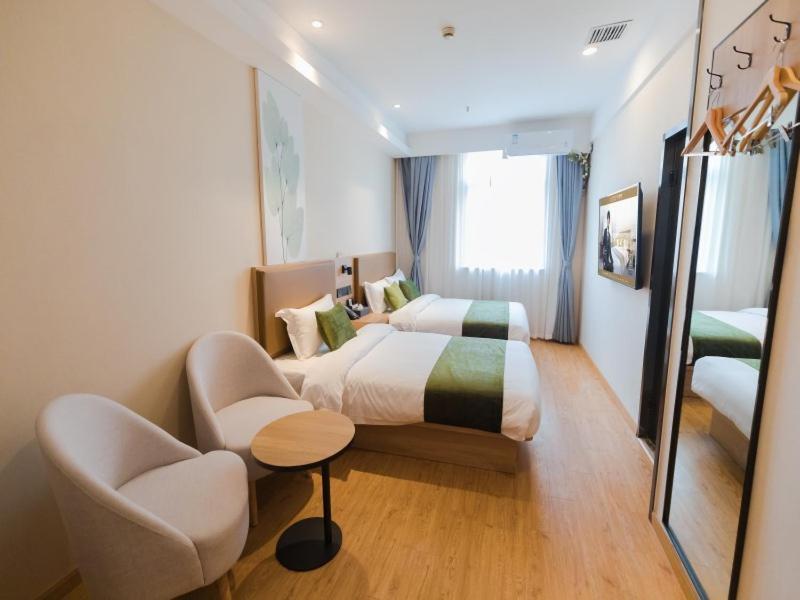 Greentree Inn Shanghai Huangxing Park Subway Station Express Hotel Экстерьер фото